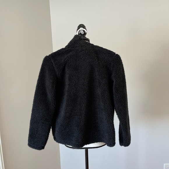 Billabong cozy days black sherpa jacket in a size large - Picture 9 of 15